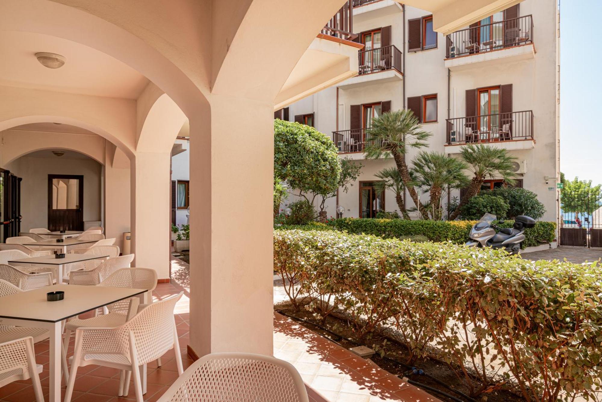Hotel El Balear Alghero Ngoại thất bức ảnh